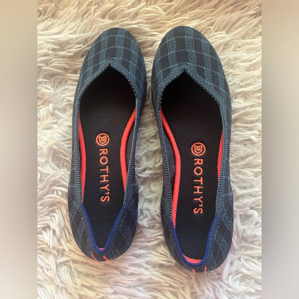Rothy’s Indigo Gingham size 9.5 women’s. Hardly worn